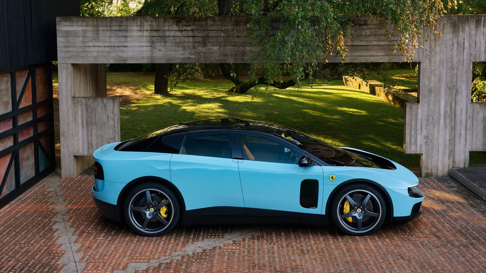 Ferrari Luce EV side profile